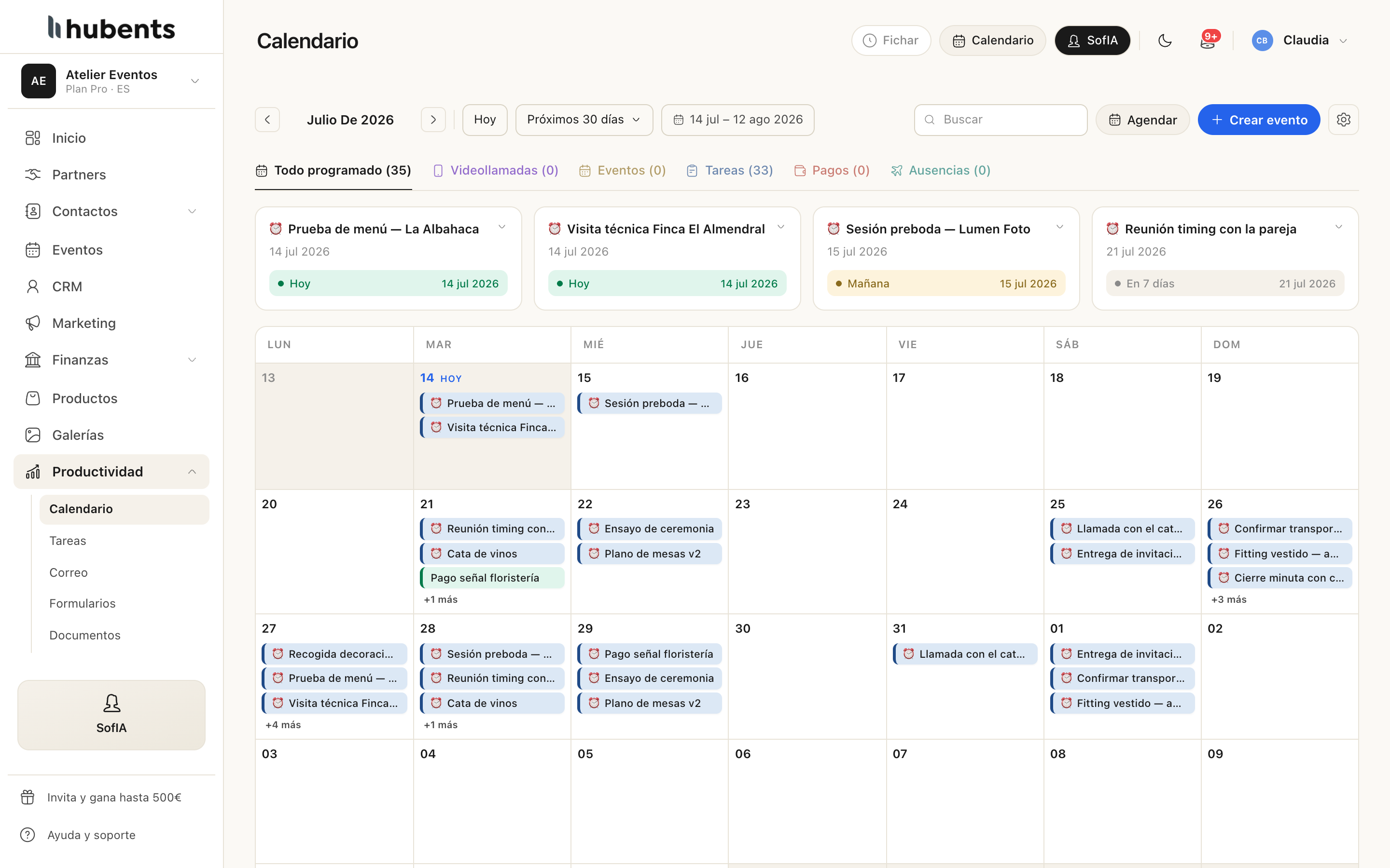 El calendario real de Hubents: mes con recordatorios, tareas y citas de una boda de ejemplo